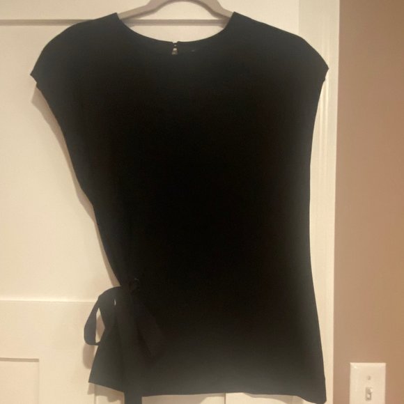 Black Rag & Bone Short-Sleeved Blouse w/ side-tie - Size S - Picture 1 of 6